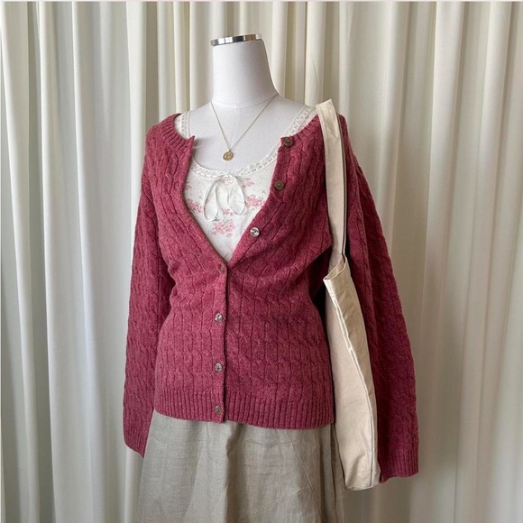 Appleseed's Sweaters - Appleseed's Y2K Style Grannycore Pink Cable Knit 100% Wool Cardigan Sweater PL.